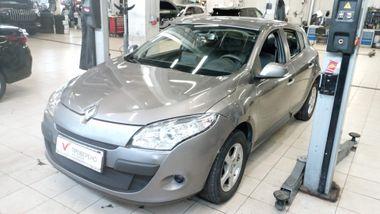 Renault Megane 2010 года, 222 228 км - вид 1