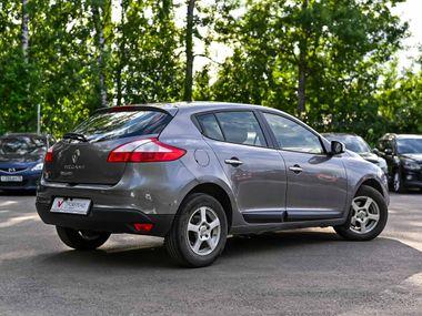 Renault Megane 2010 года, 222 228 км - вид 2