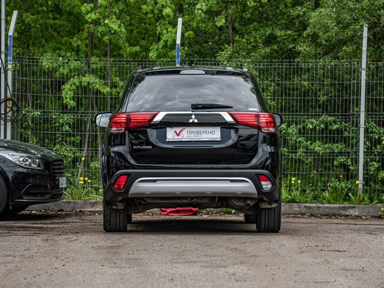 Mitsubishi Outlander, 2022 - вид 3