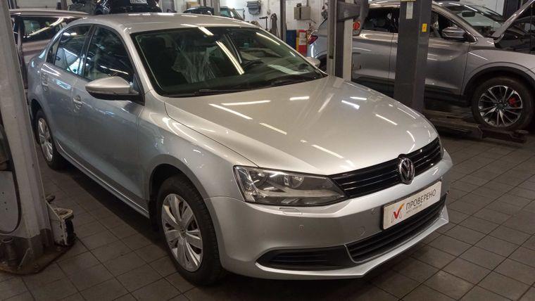 Volkswagen Jetta 2013 года, 100 177 км - вид 2
