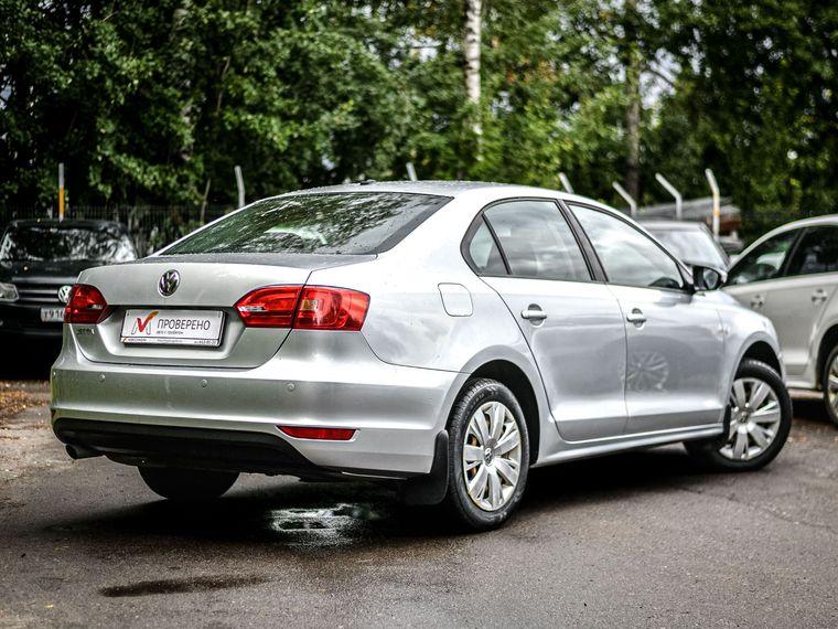 Volkswagen Jetta,  - вид 1