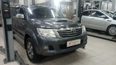 Toyota Hilux 2011 года, 198 062 км - вид 2