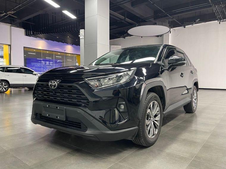 Toyota RAV4, 2023