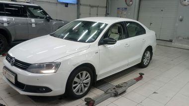 Volkswagen Jetta 2013 года, 195 308 км - вид 1