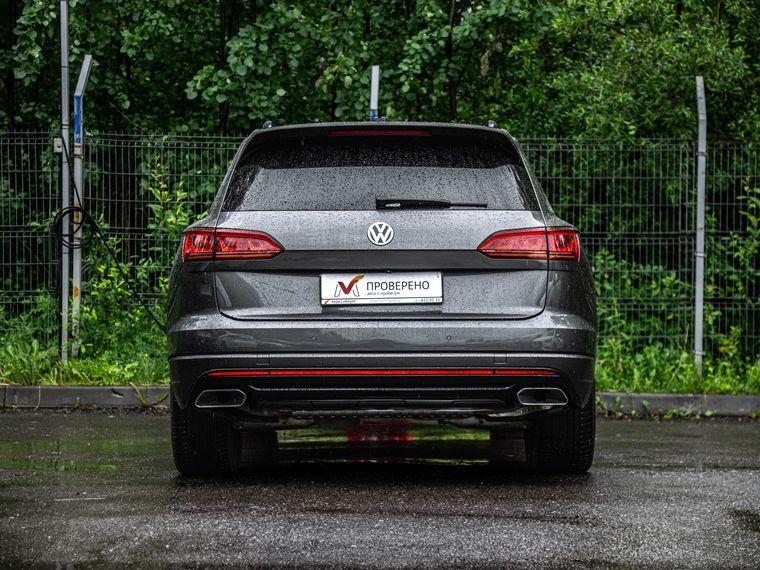 Volkswagen Touareg,  - вид 3