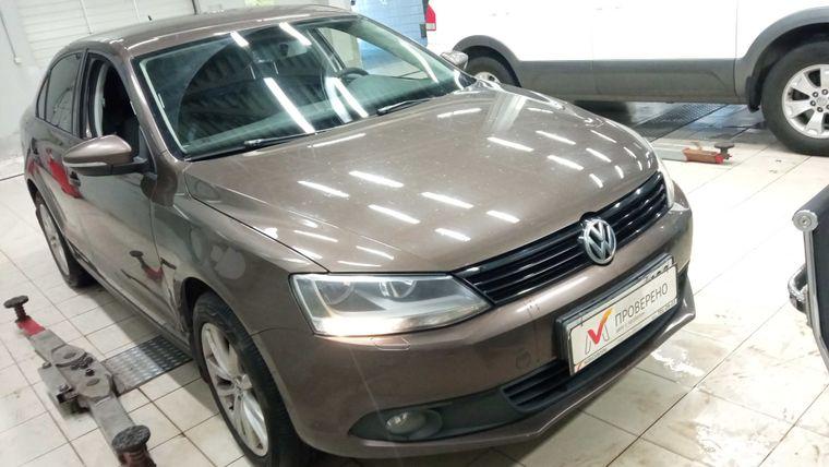 Volkswagen Jetta,  - вид 1