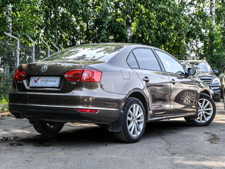 Volkswagen Jetta,  - вид 1