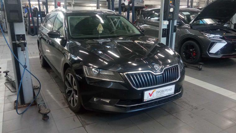 Skoda Superb 2018 года, 286 022 км - вид 2