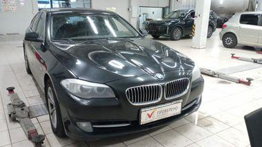 BMW 5 серия 2013 года, 190 000 км - вид 2