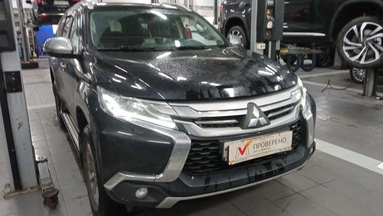 Mitsubishi Pajero Sport,  - вид 1