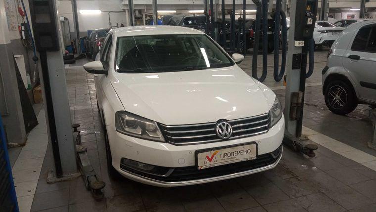 Volkswagen Passat, 2012 - вид 1
