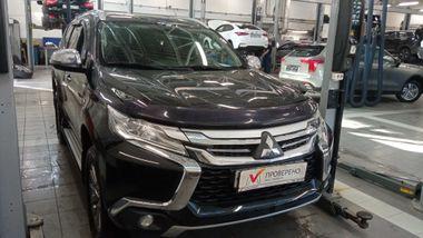 Mitsubishi Pajero Sport 2019 года, 140 015 км - вид 2