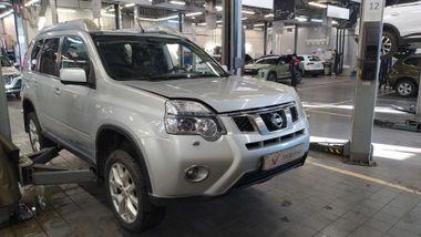 Nissan X-Trail 2014 года, 253 018 км - вид 2