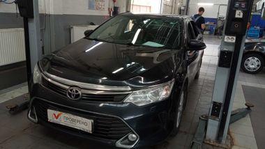 Toyota Camry 2015 года, 227 000 км - вид 1