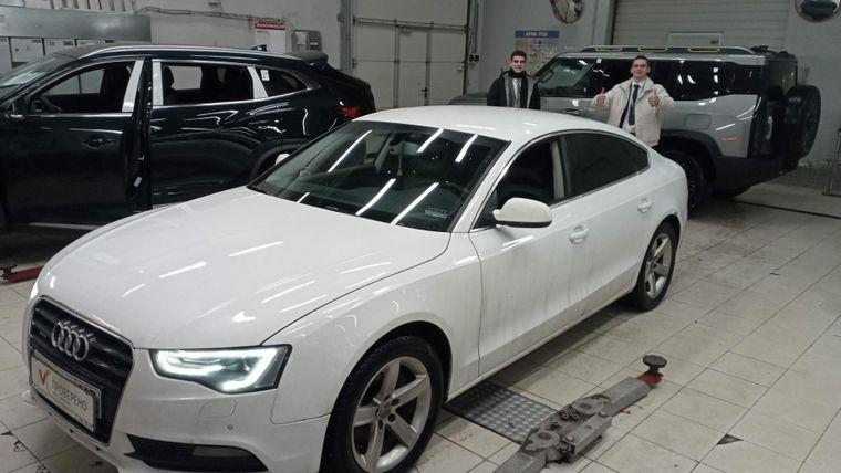 Audi A5 2012 года, 250 000 км - вид 1