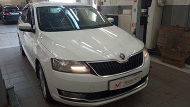 Skoda Rapid 2018 года, 222 163 км - вид 2