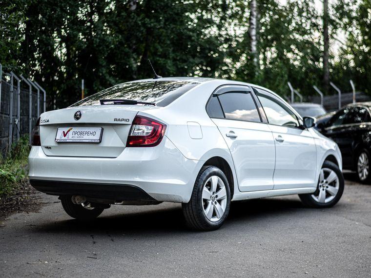 Skoda Rapid,  - вид 1