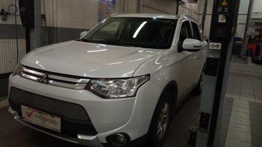 Mitsubishi Outlander 2014 года, 114 913 км - вид 1