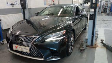 Lexus LS 2018 года, 166 600 км - вид 1