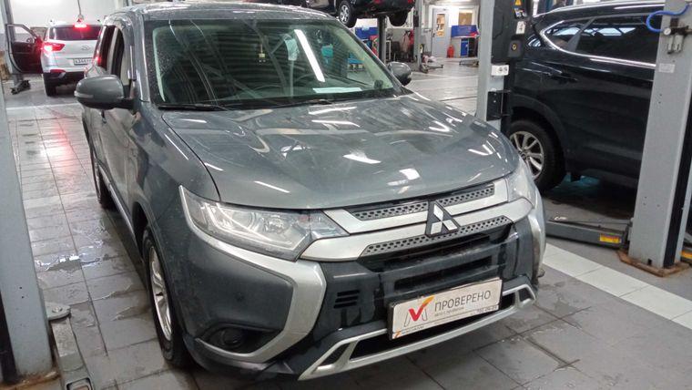 Mitsubishi Outlander, 2019 - вид 1