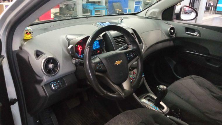 Chevrolet Aveo,  - вид 4