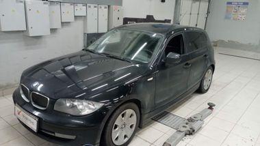 BMW 1 серия 2011 года, 135 637 км - вид 1