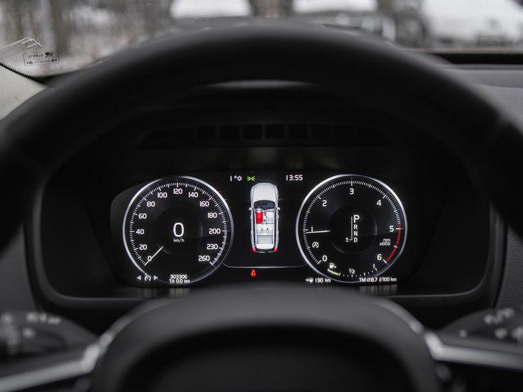 Volvo XC90,  - вид 4