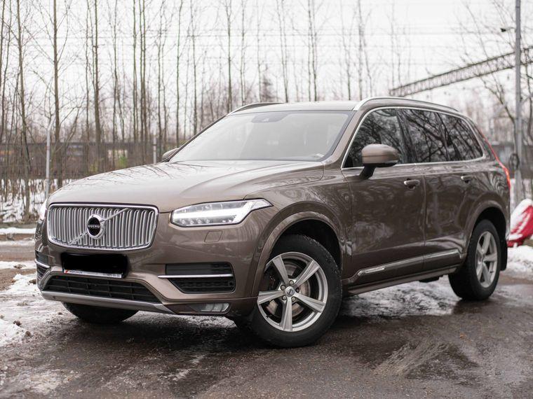Volvo XC90, 