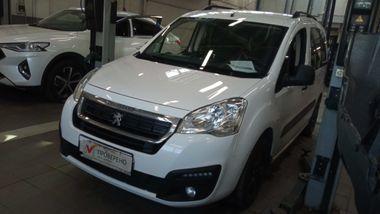 Peugeot Partner 2021 года, 90 048 км - вид 1