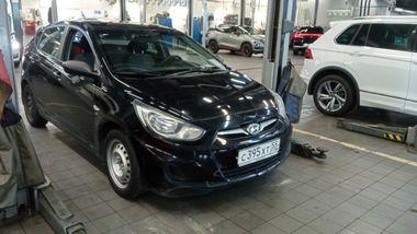 Hyundai Solaris 2013 года, 183 186 км - вид 2