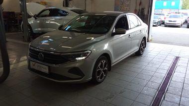 Volkswagen Polo 2021 года, 59 361 км - вид 1