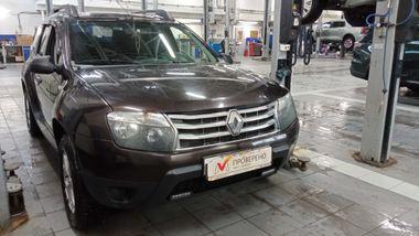 Renault Duster 2014 года, 100 135 км - вид 2