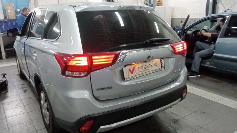 Mitsubishi Outlander,  - вид 3