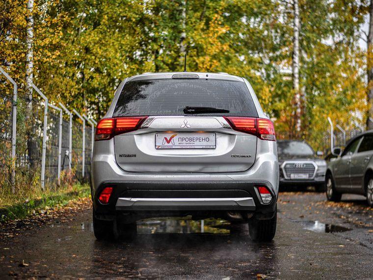 Mitsubishi Outlander,  - вид 3