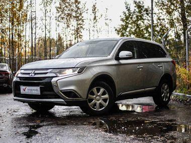 Mitsubishi Outlander 2016 года, 234 119 км - вид 1