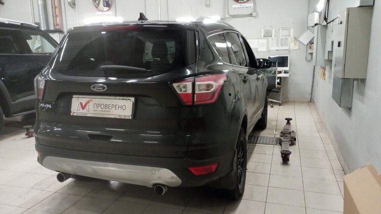 Ford Kuga 2017 года, 124 360 км - вид 2