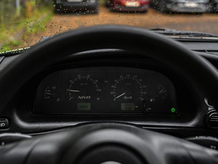 Chevrolet Niva,  - вид 4