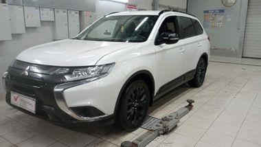 Mitsubishi Outlander 2021 года, 90 090 км - вид 2