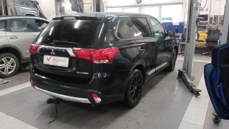 Mitsubishi Outlander,  - вид 2