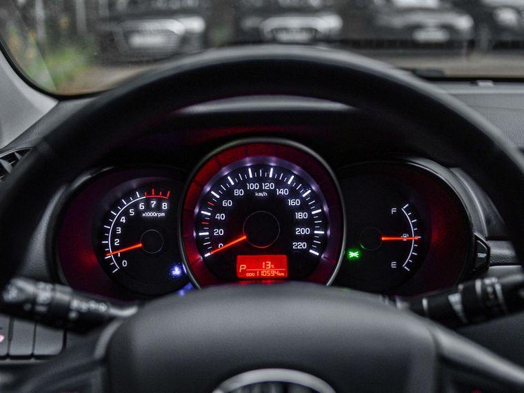 Kia Rio,  - вид 4