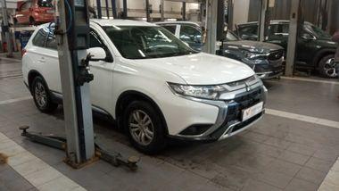 Mitsubishi Outlander 2019 года, 149 727 км - вид 2