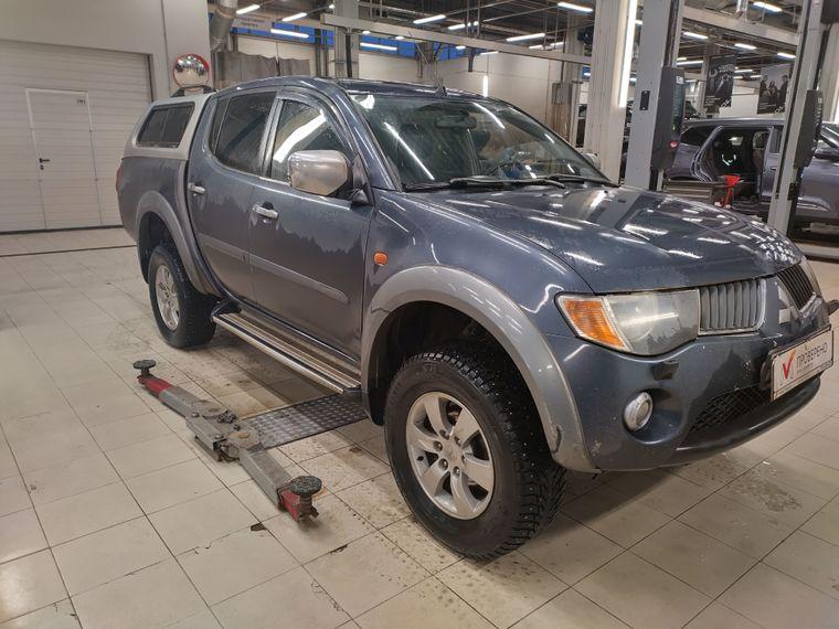 Mitsubishi L200 2008 года, 393 728 км - вид 2