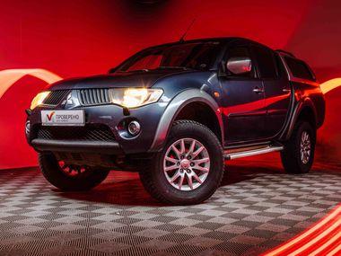 Mitsubishi L200 2008 года, 393 728 км - вид 1