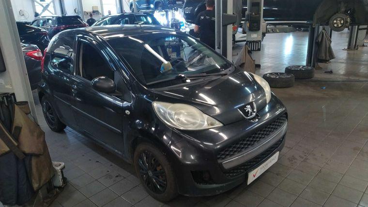Peugeot 107 2011 года, 235 704 км - вид 2
