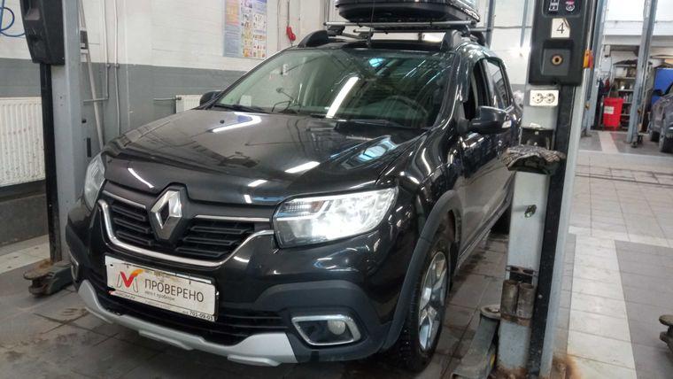 Renault Sandero Stepway 2021 года, 61 680 км - вид 1