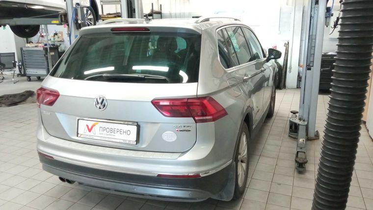 Volkswagen Tiguan,  - вид 2