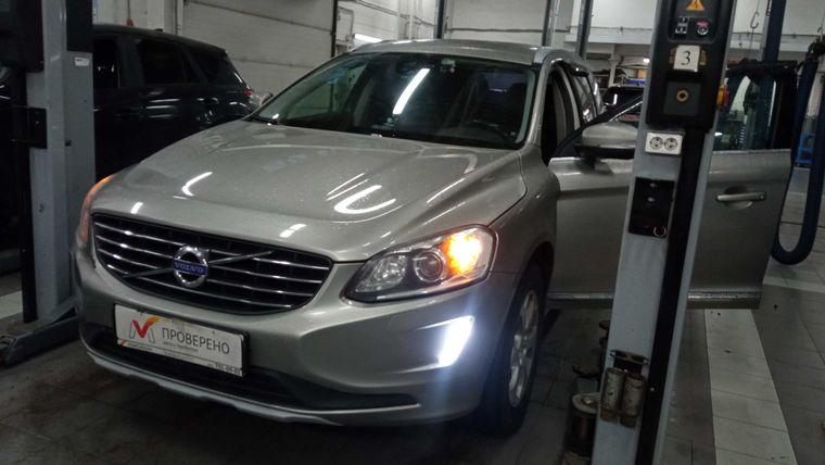 Volvo XC60 2015 года, 190 589 км - вид 1