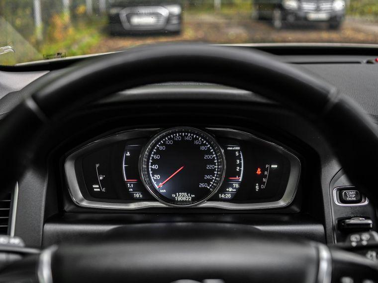 Volvo XC60,  - вид 4