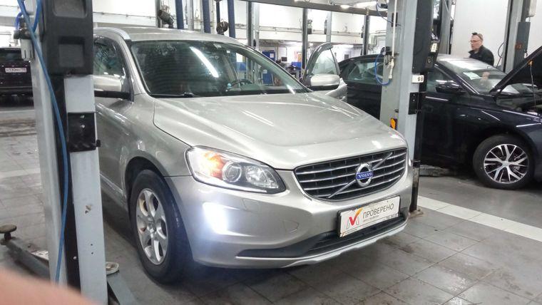 Volvo XC60 2015 года, 190 000 км - вид 2