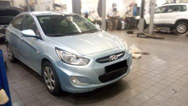 Hyundai Solaris 2011 года, 170 946 км - вид 2